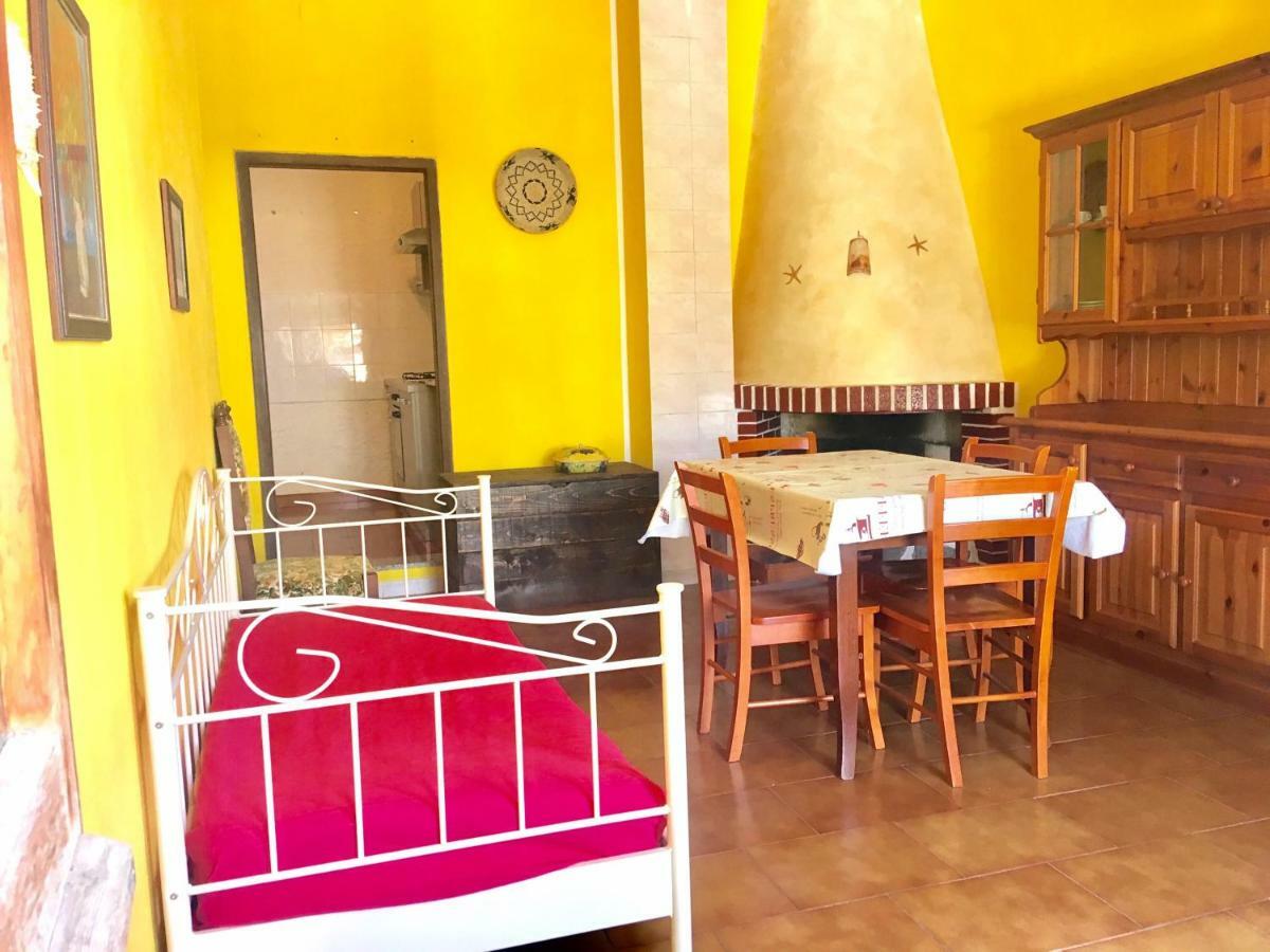 Apartment Romina Tergu エクステリア 写真